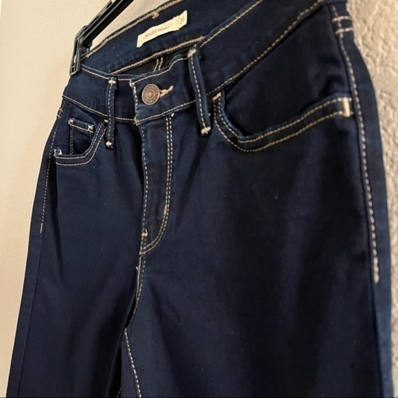 Levi’s 710 Super Skinny Jeans - Picture 5 of 8